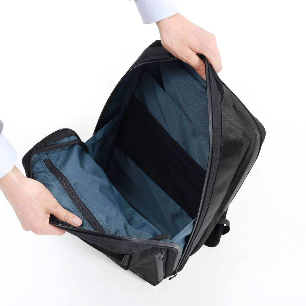 G1990 COMMUTE BUSINESS BACKPACK B01001-01