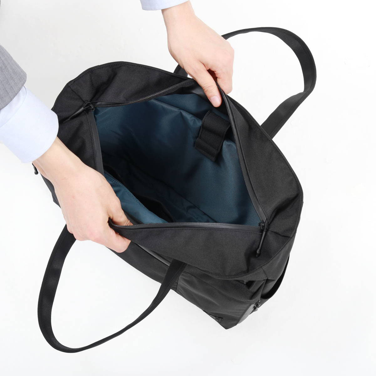 G1990 COMMUTE BUSINESS TOTE BAG B01001-02