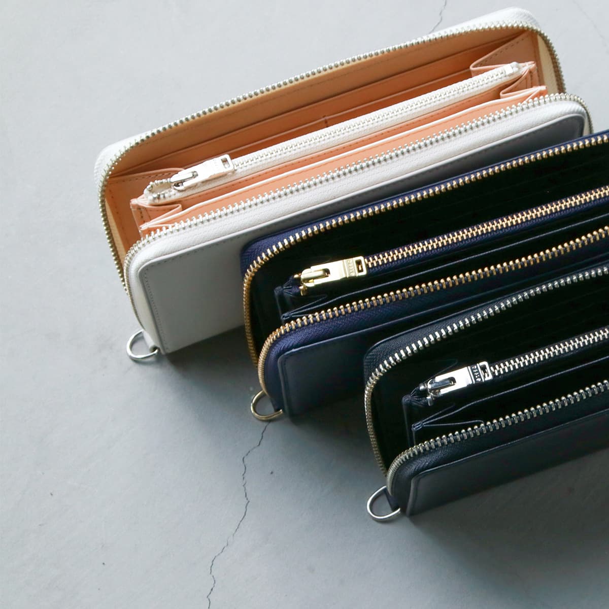 G1990 Solace ROUND ZIP LONG WALLET B01003-01