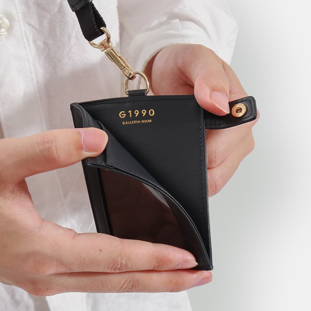 G1990 Solace ID CARD HOLDER B01003-05
