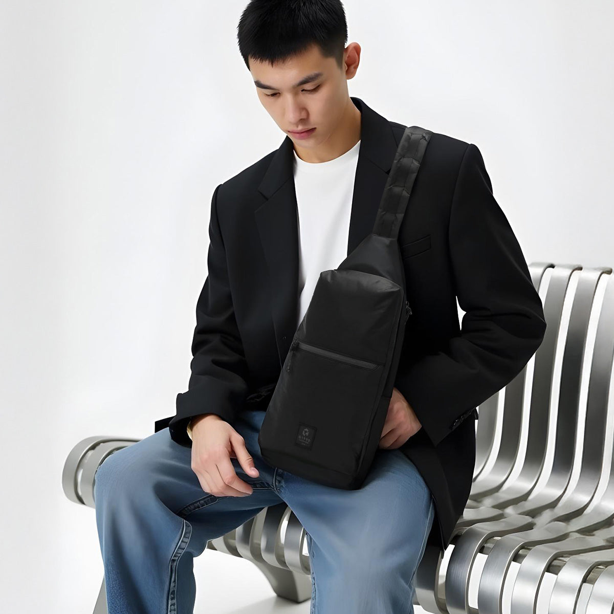G1990 LUSTER BODYBAG B01004-04