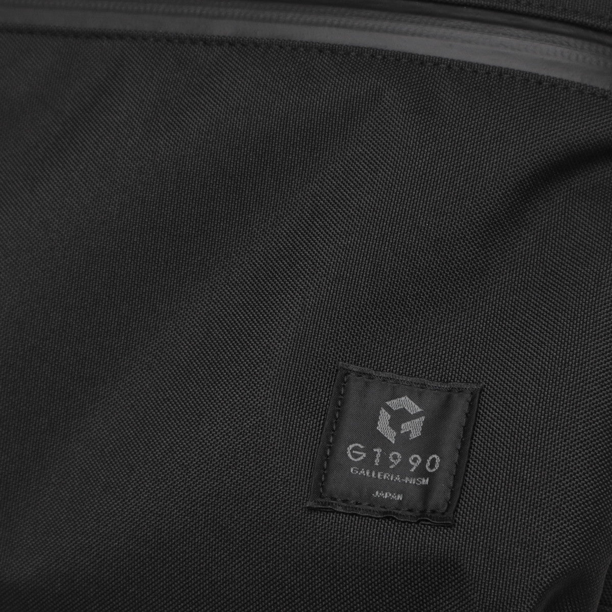 G1990 COMMUTE 2025 BUSINESS VERTICAL TOTE BAG B01001-06