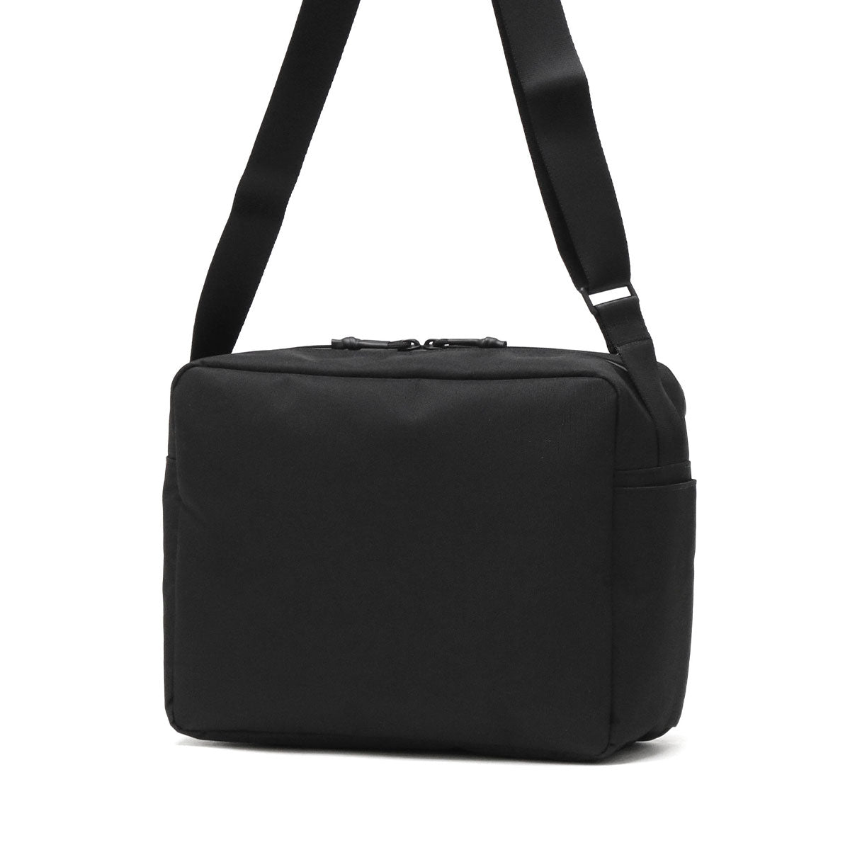 G1990 COMMUTE 2025 SHOULDER BAG B01001-07
